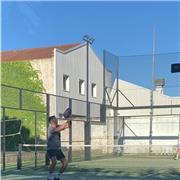 Jugador de Padel en Oxygen Sport Club (FCP), con título de CFGM CAFEMN (grado de deporte)